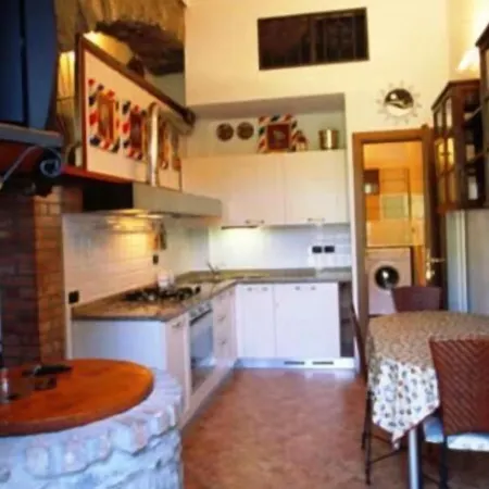 Sandra Гостевой дом 3*