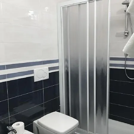 Sandra Гостевой дом Корнилья