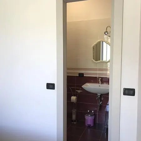Sandra Guest house