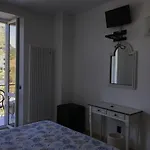 게스트하우스 Sandra 3*