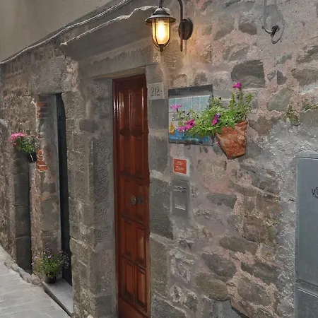 Sandra بيت ضيافة